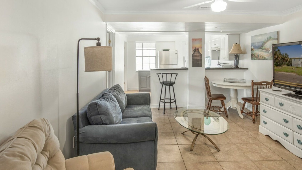 Photo of Bedroom in Surf Side Shores