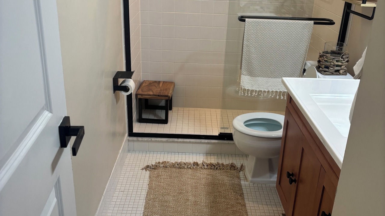 Photo of Bathroom in Moorings