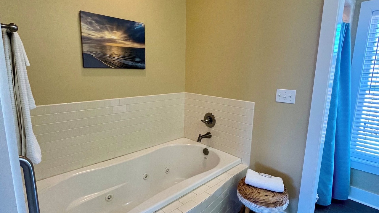Photo of Bathroom in Historic Downtown Apalachicola