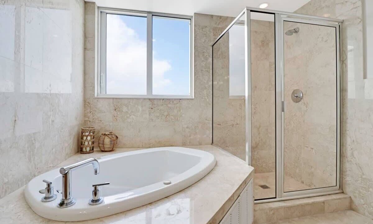 Photo of Bathroom in North Bay Village