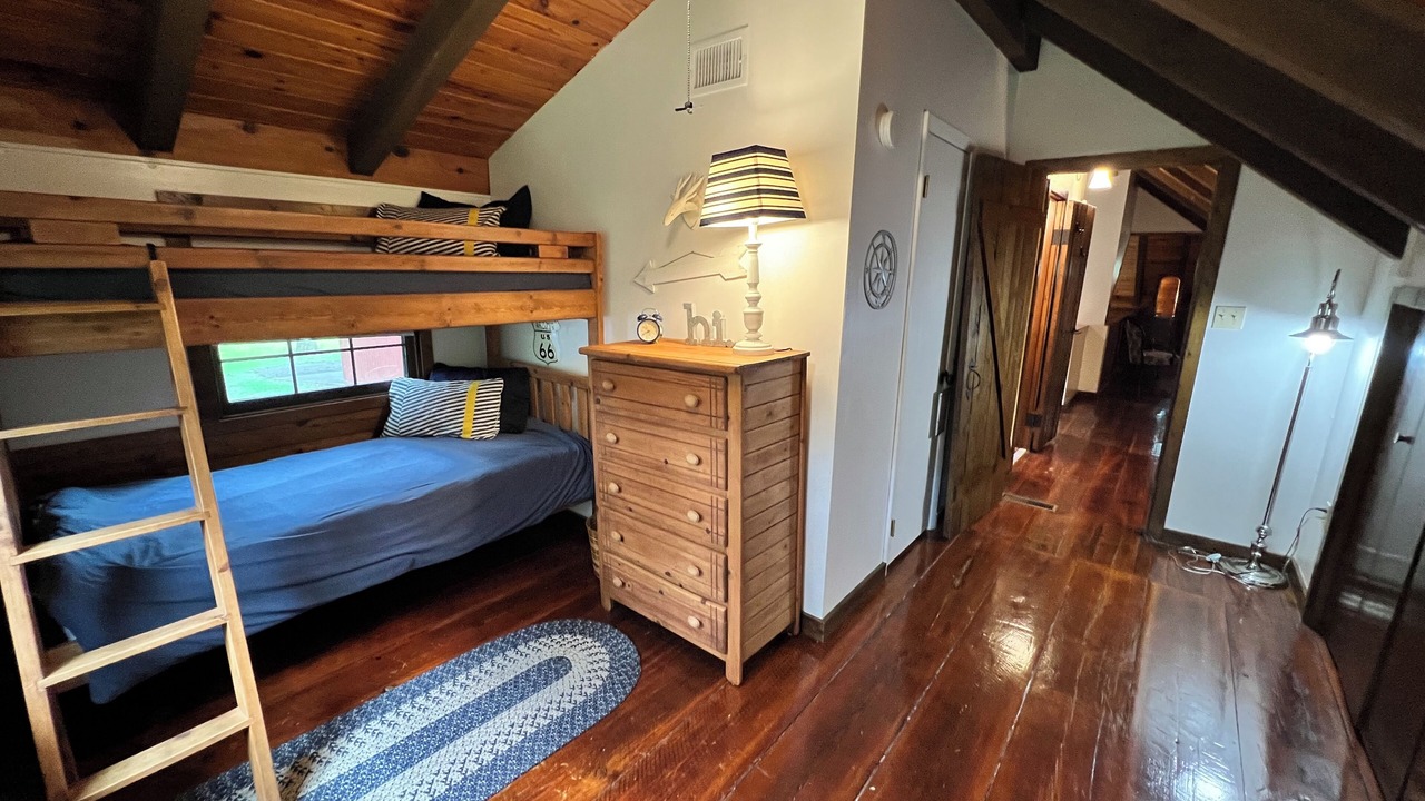 Photo of Bedroom in Mayo