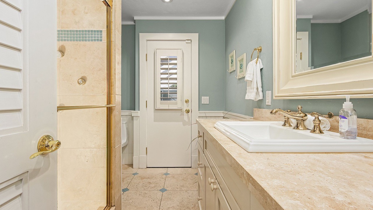 Photo of Bathroom in Old Naples