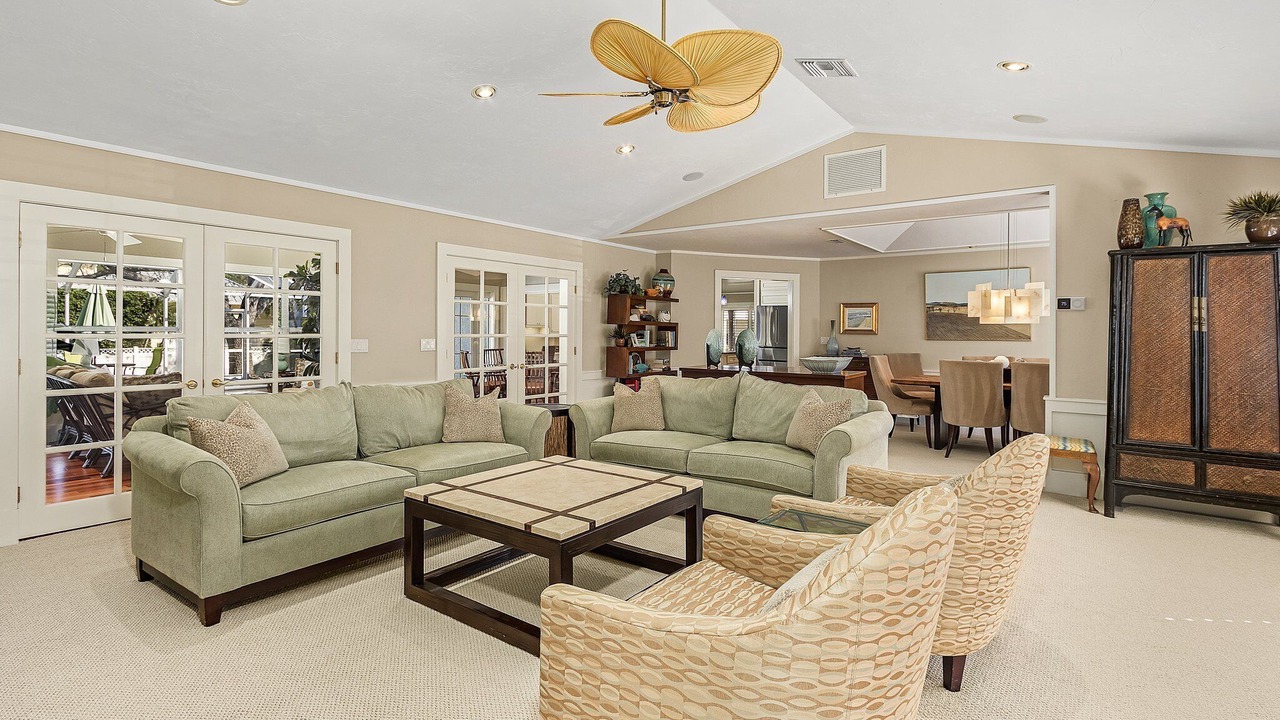 Photo of Livingroom in Old Naples