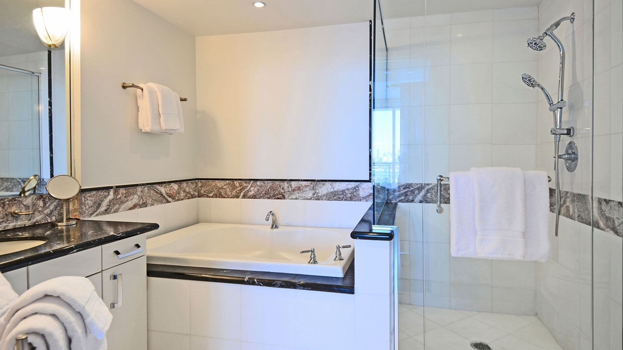 Photo of Bathroom in West Avenue
