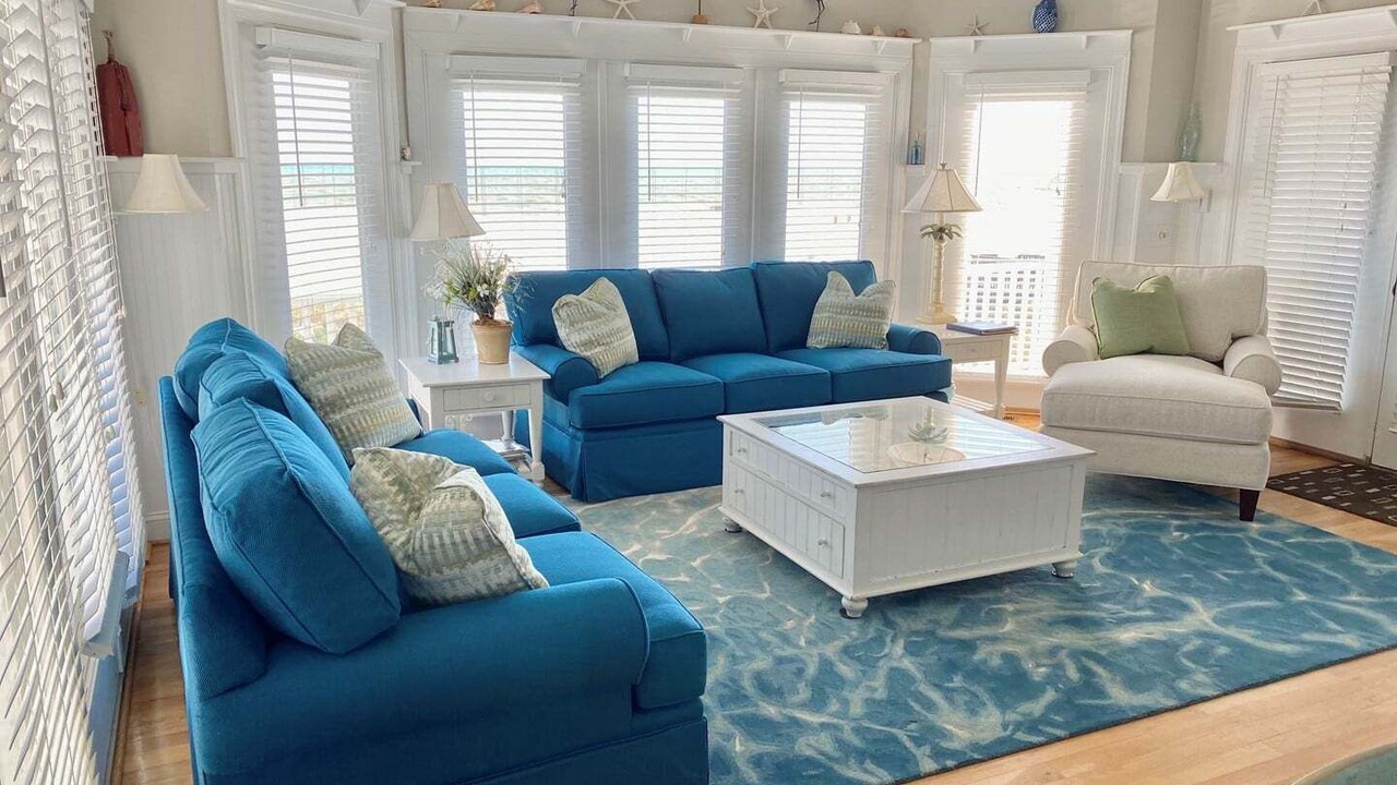 Photo of Livingroom in Holden Beach