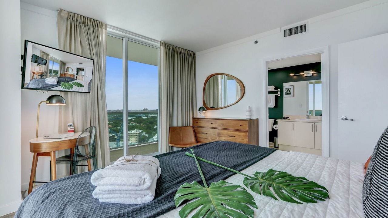 Photo of Bedroom in Coconut Grove