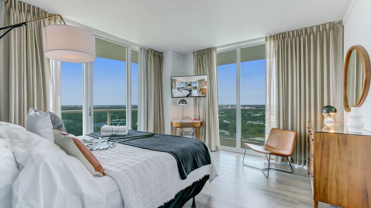 Photo of Bedroom in Coconut Grove