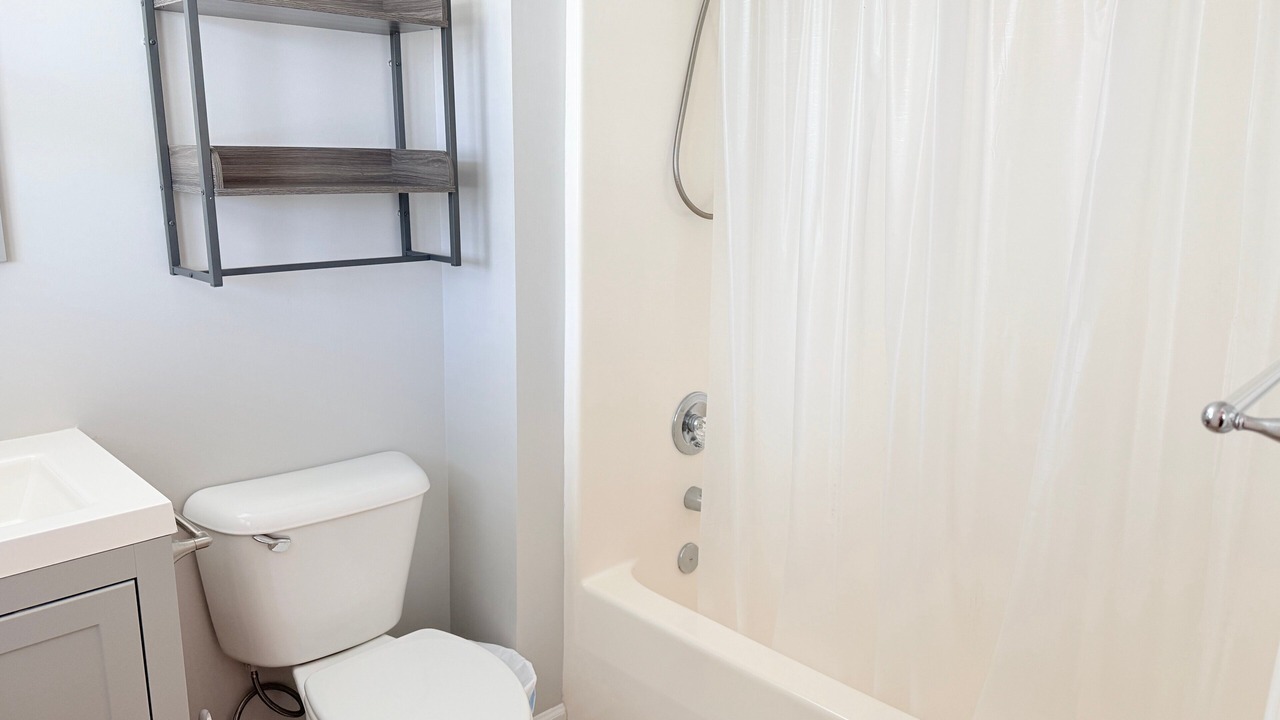 Photo of Bathroom in Holden Beach