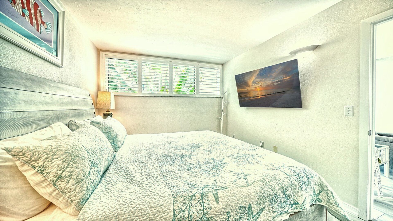 Photo of Bedroom in Longboat Key