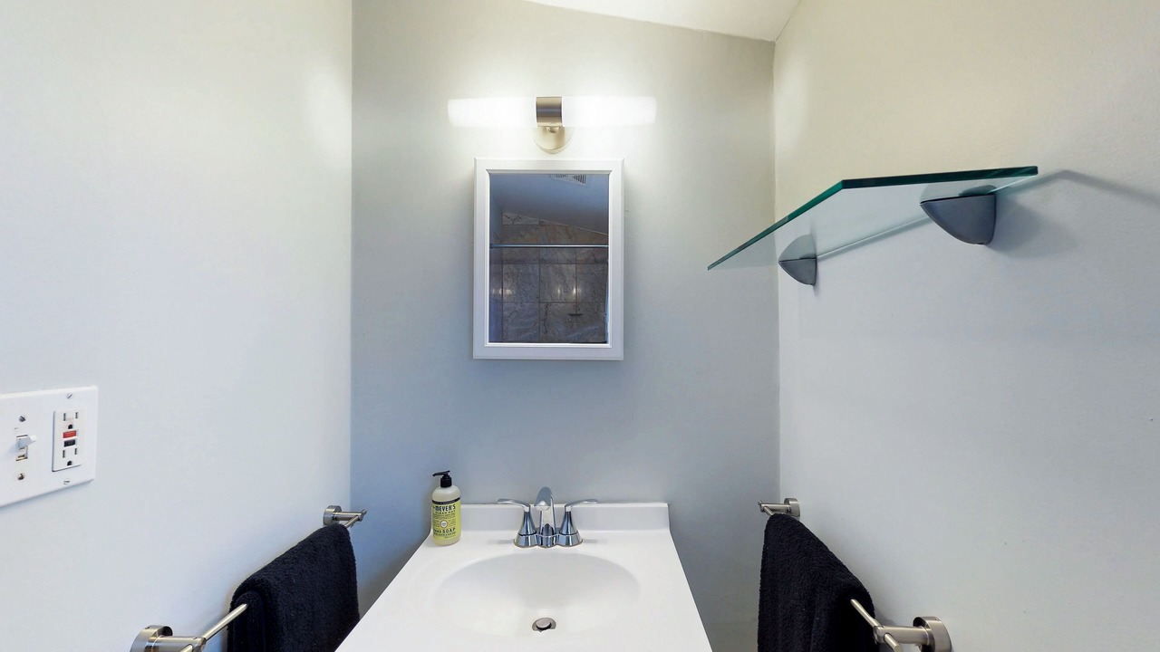 Photo of Bathroom in Old Town