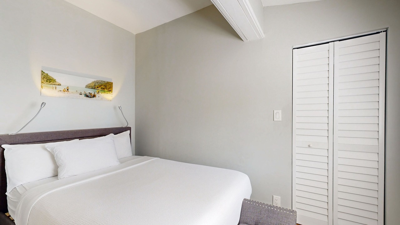 Photo of Bedroom in Old Town