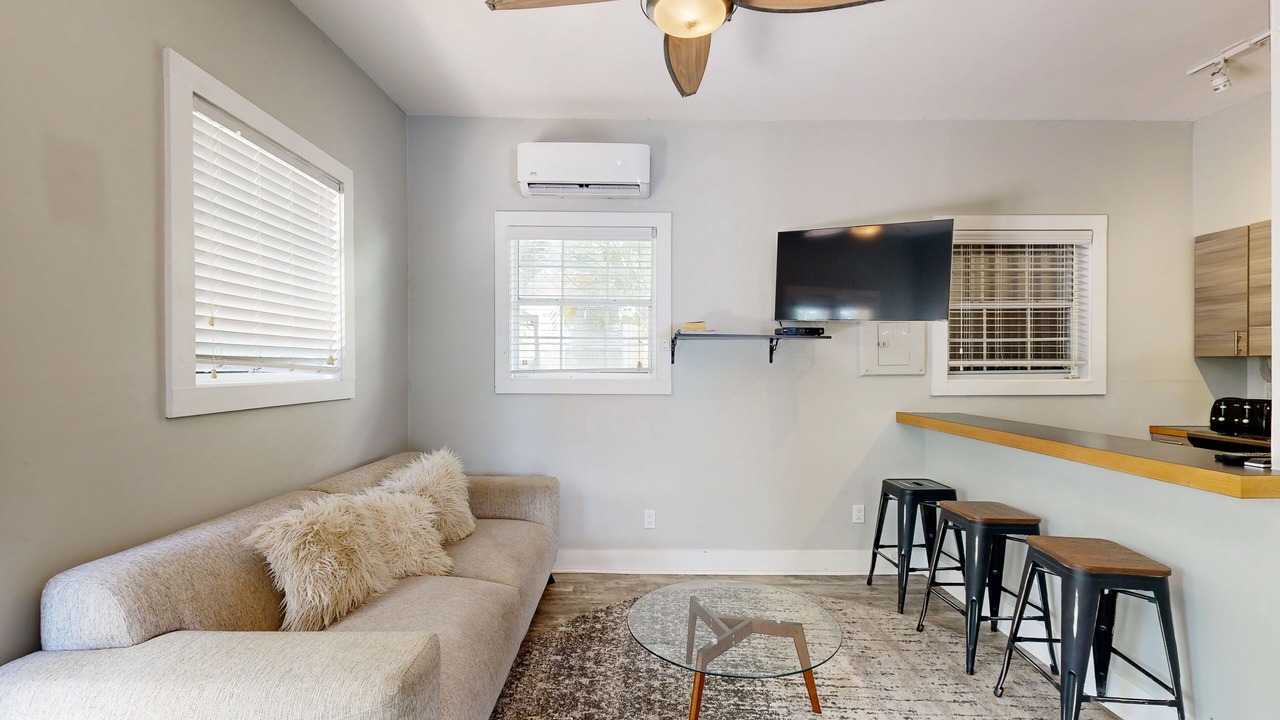 Photo of Livingroom in Old Town