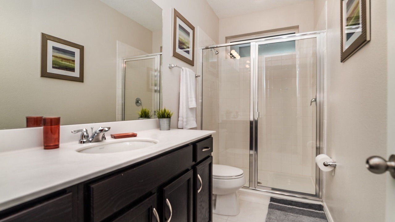 Photo of Bathroom in Four Corners