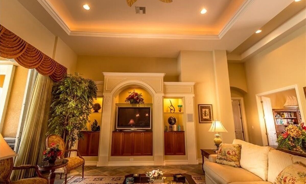 Photo of Livingroom in The Majors