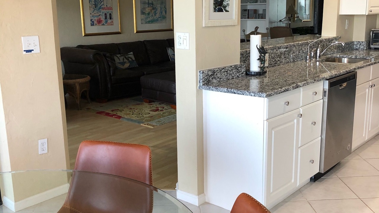 Photo of Bedroom in Vanderbilt Beach
