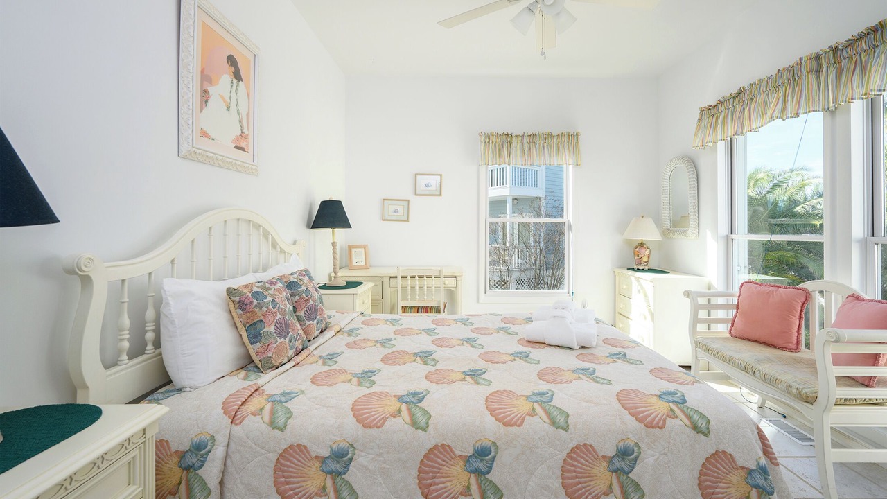 Photo of Bedroom in Oceanmarsh Subdivision