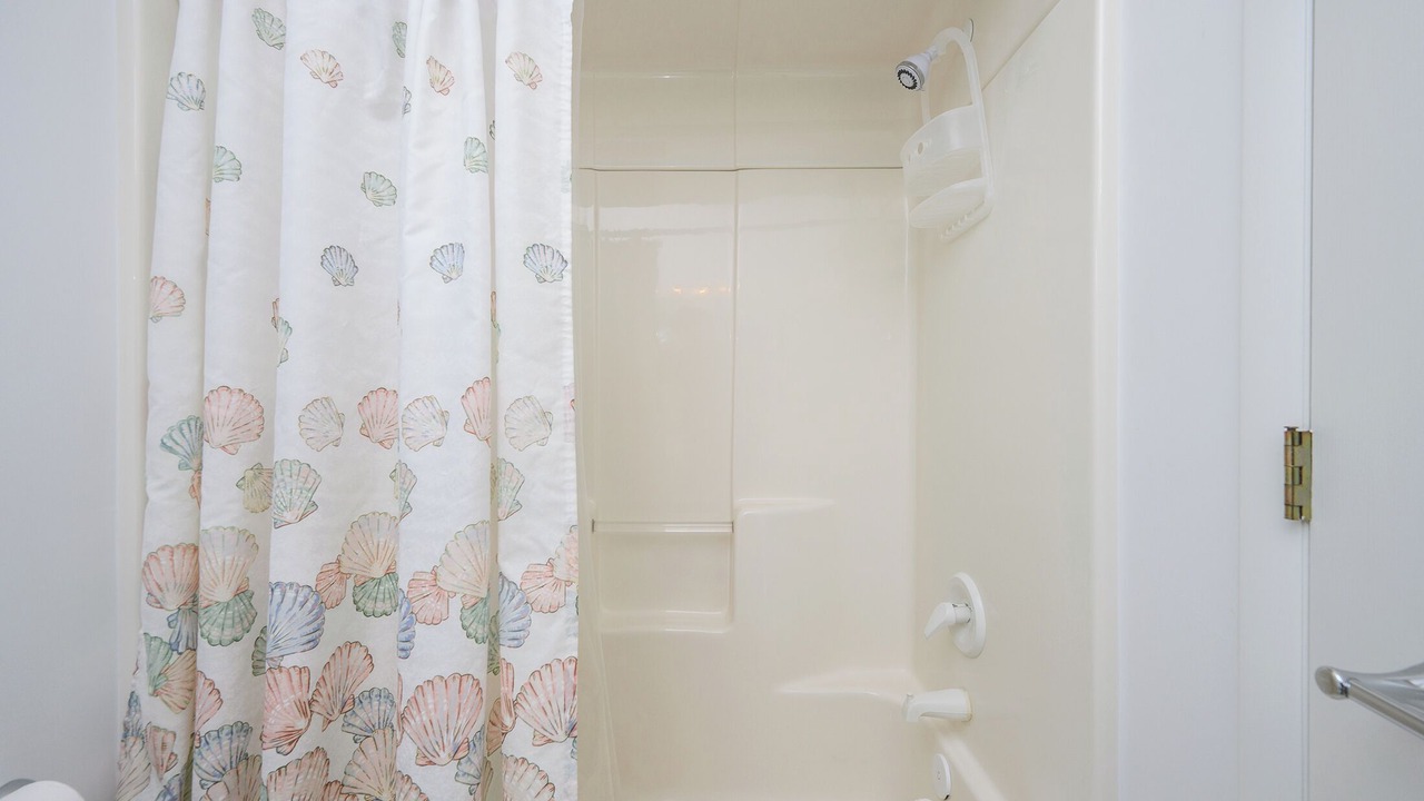 Photo of Bathroom in Oceanmarsh Subdivision