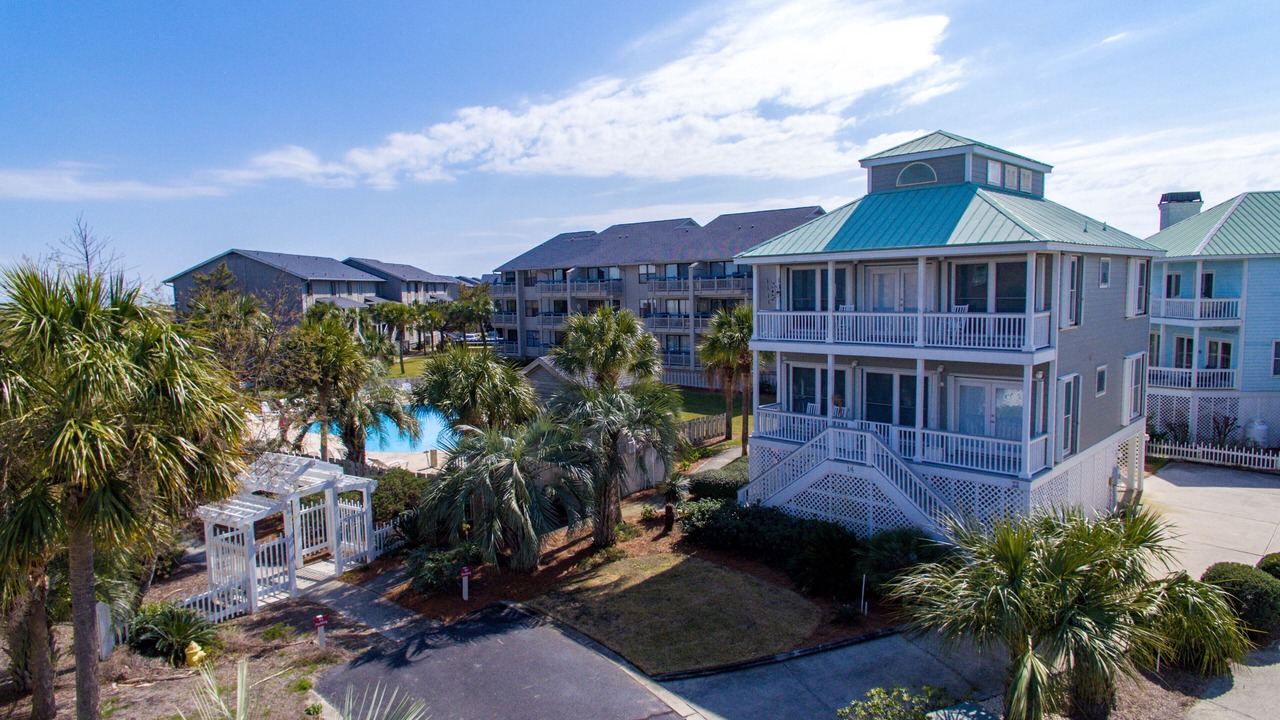 Photo of Others in Oceanmarsh Subdivision