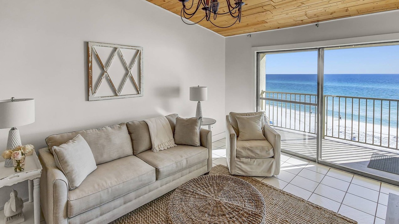 Photo of Bedroom in Seagrove Beach