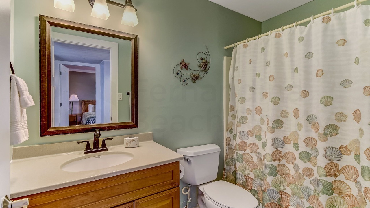 Photo of Bathroom in Fernandina Beach