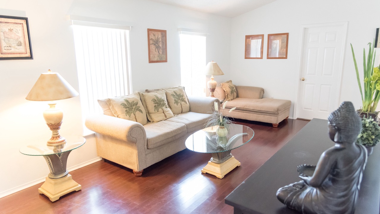 Photo of Livingroom in Sunridge Woods