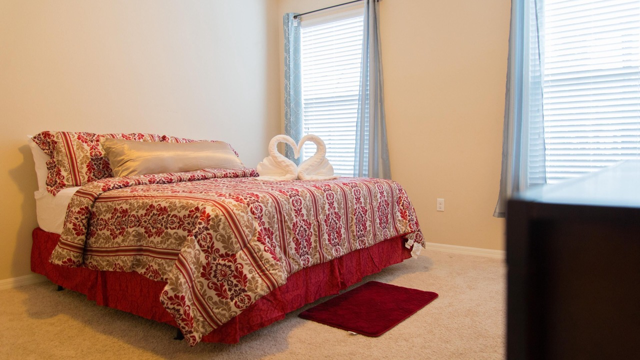 Photo of Bedroom in Trafalgar Village