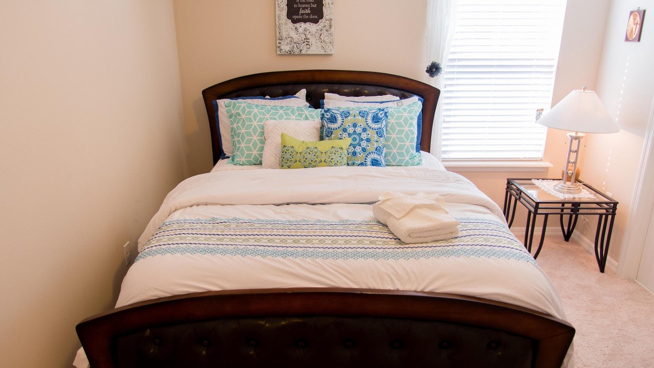 Photo of Bedroom in Trafalgar Village
