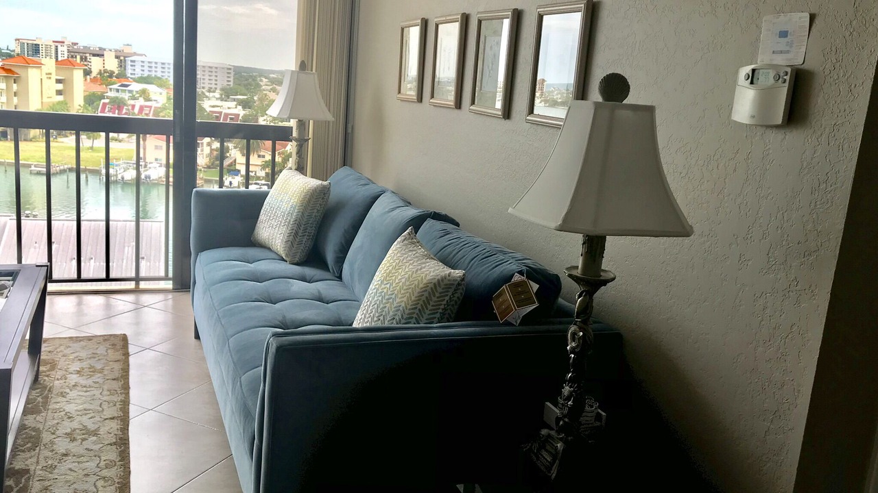 Photo of Livingroom in Island Estate