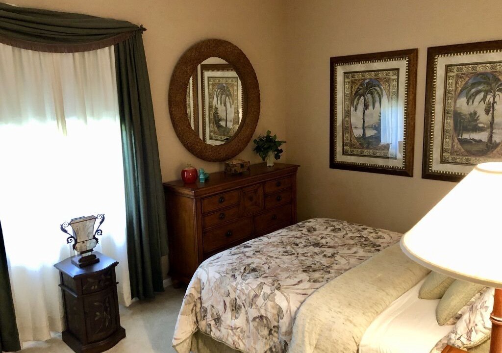 Photo of Bedroom in Naples