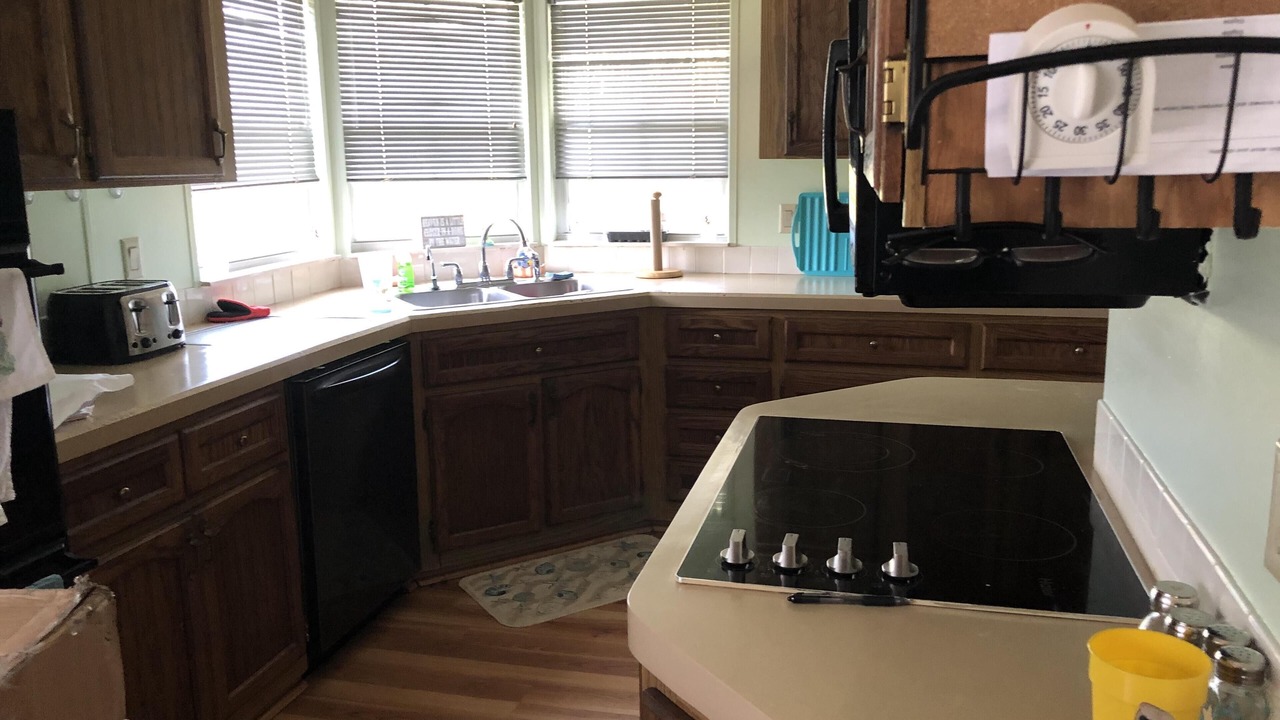 Photo of Kitchen in Taylor Creek