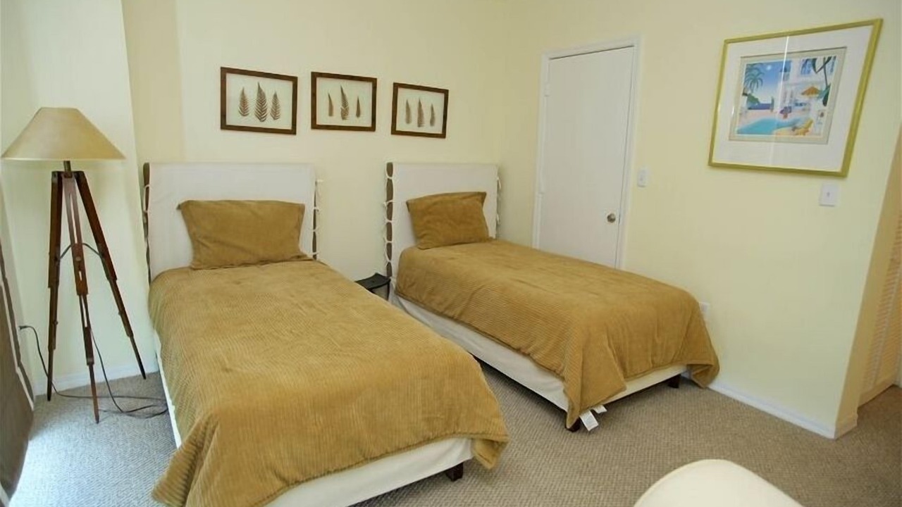 Photo of Bedroom in South Pointe