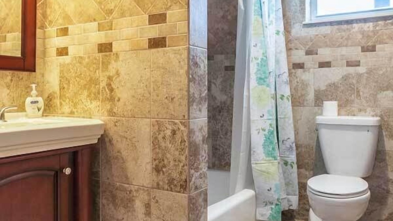 Photo of Bathroom in Midtown