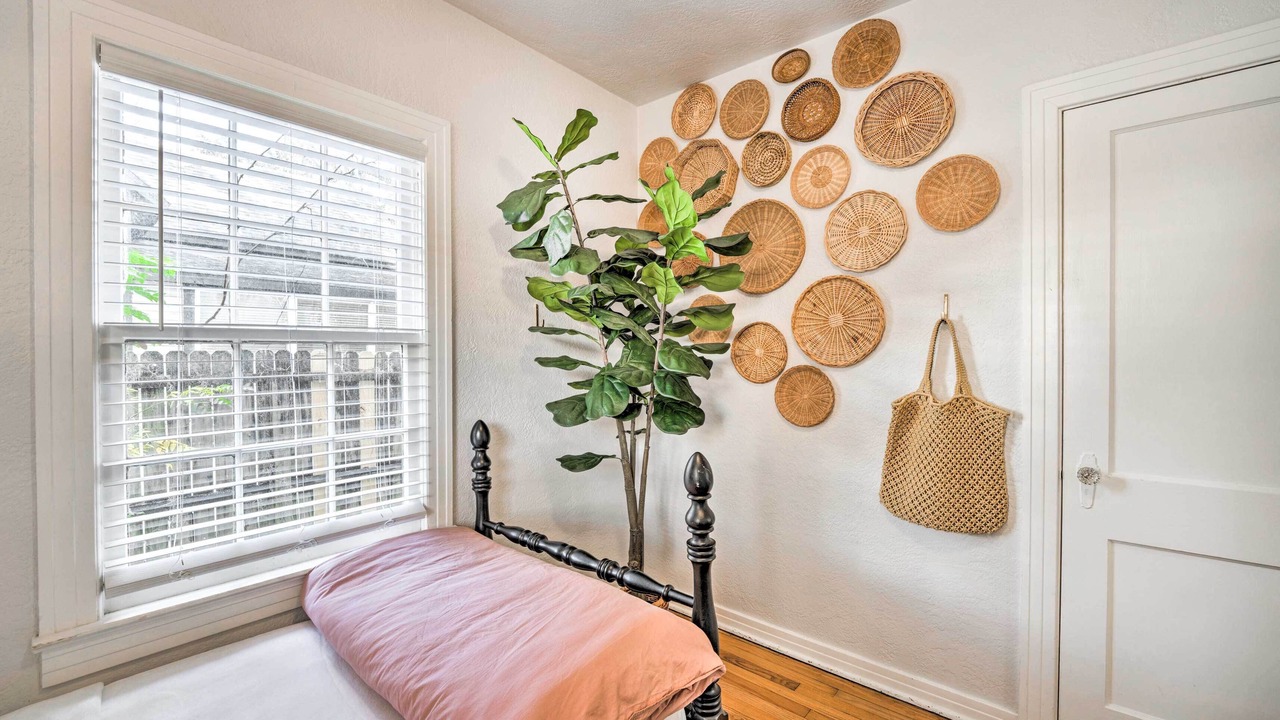 Photo of Bedroom in Winter Garden