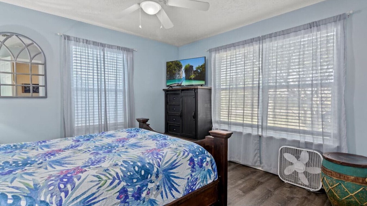 Photo of Bedroom in El Centro Beach