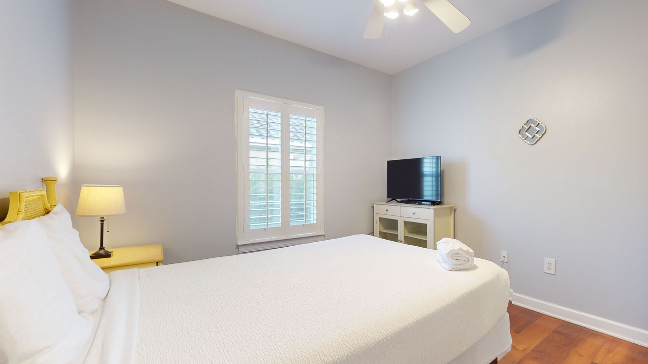 Photo of Bedroom in Emerald Waters Village