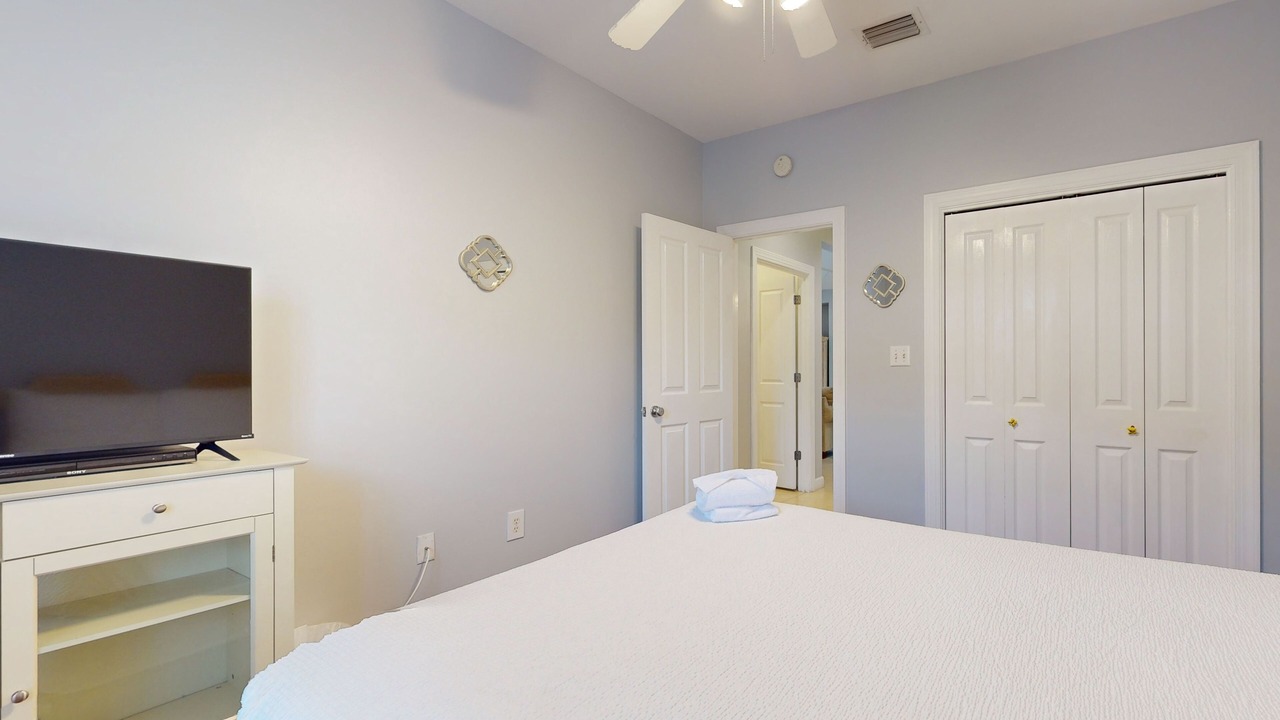 Photo of Bedroom in Emerald Waters Village