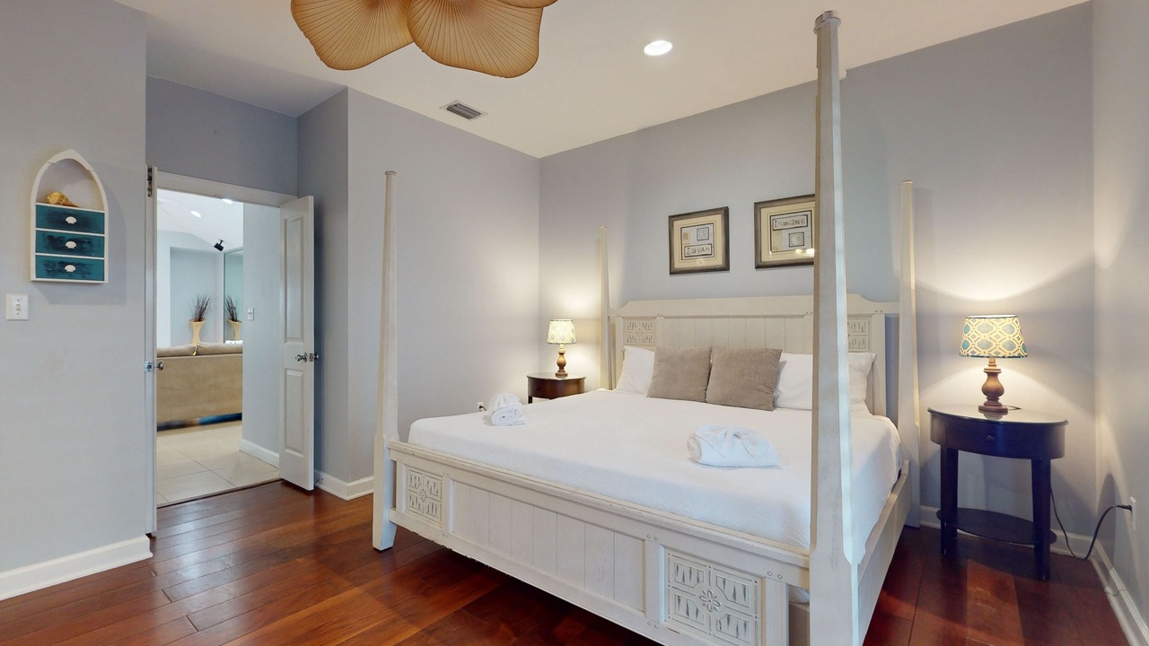 Photo of Bedroom in Emerald Waters Village