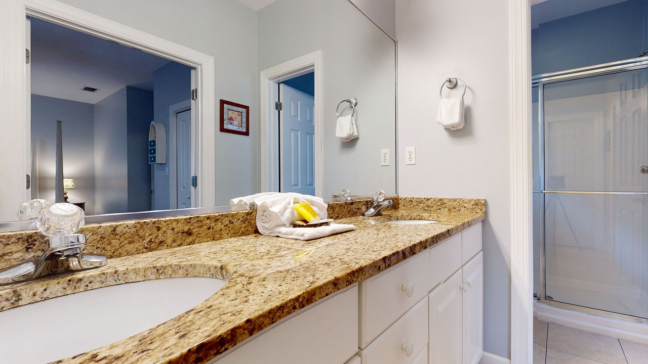 Photo of Bathroom in Emerald Waters Village