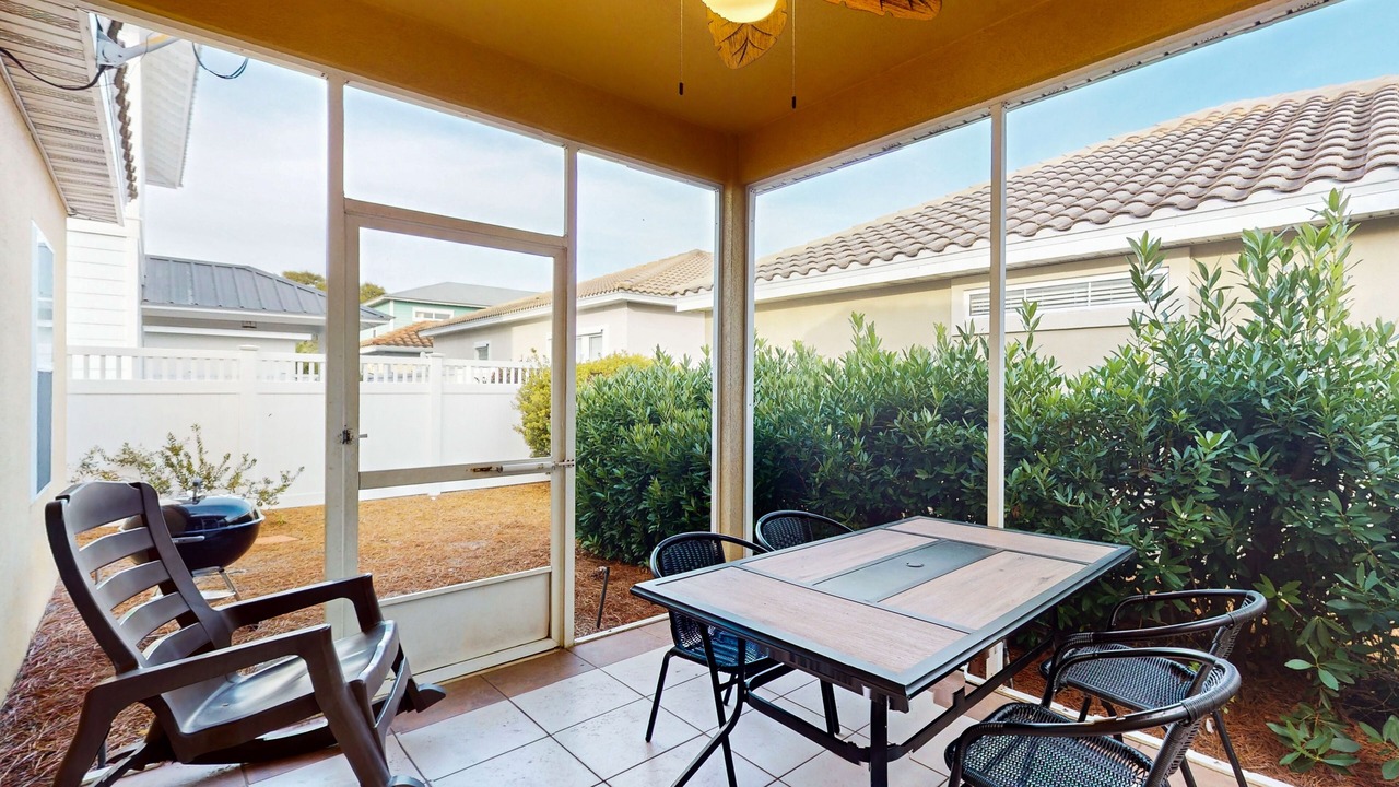 Photo of Outdoor in Emerald Waters Village