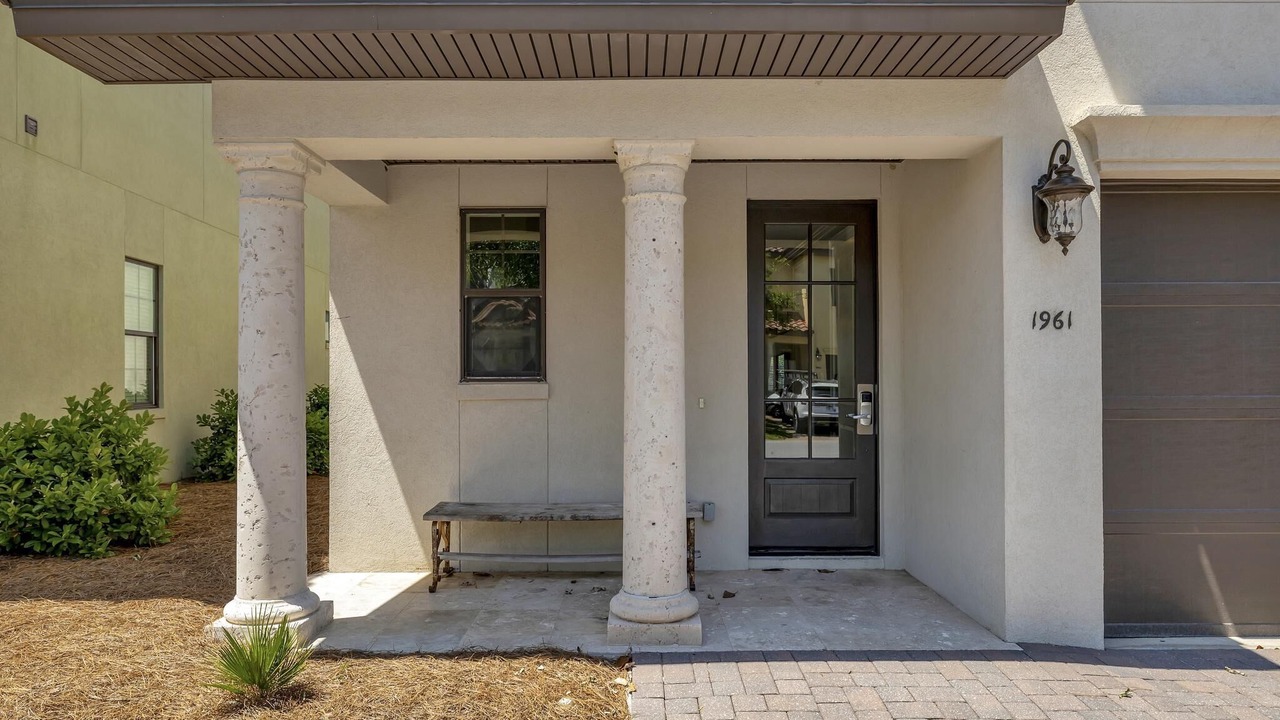 Photo of Outdoor in Villa Lago