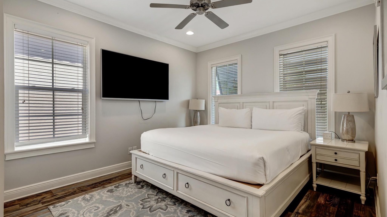 Photo of Bedroom in Villa Lago