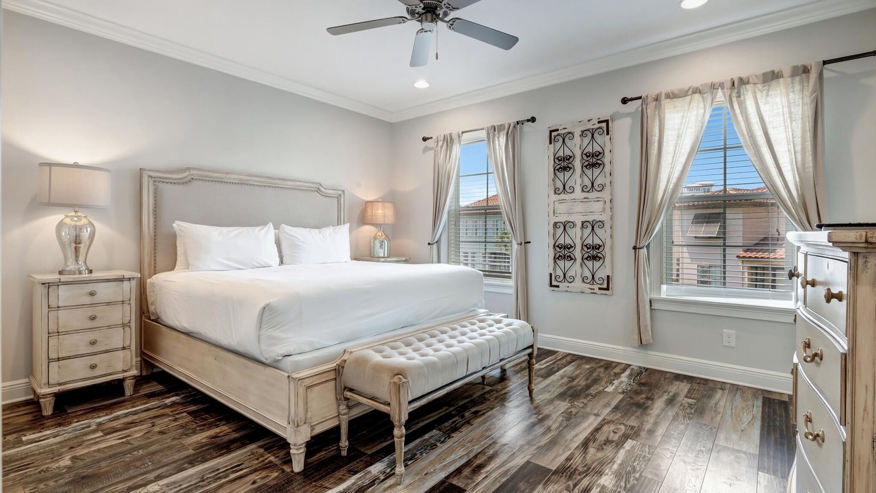 Photo of Bedroom in Villa Lago