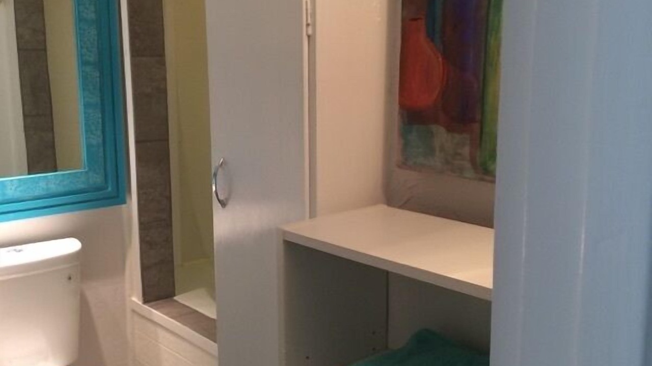 Photo of Bathroom in Governor's Walk