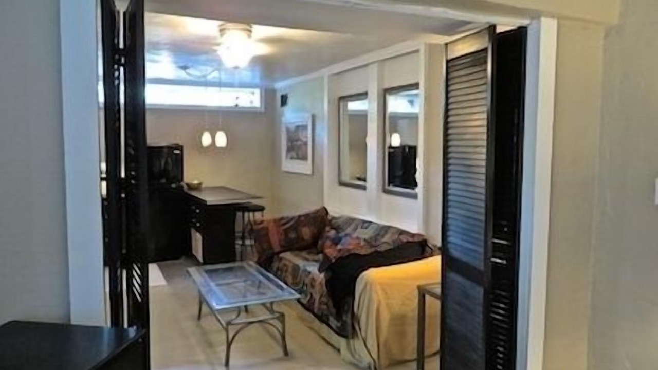 Photo of Livingroom in Governor's Walk