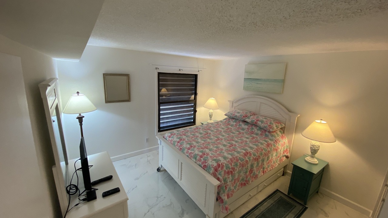Photo of Bedroom in Stuart