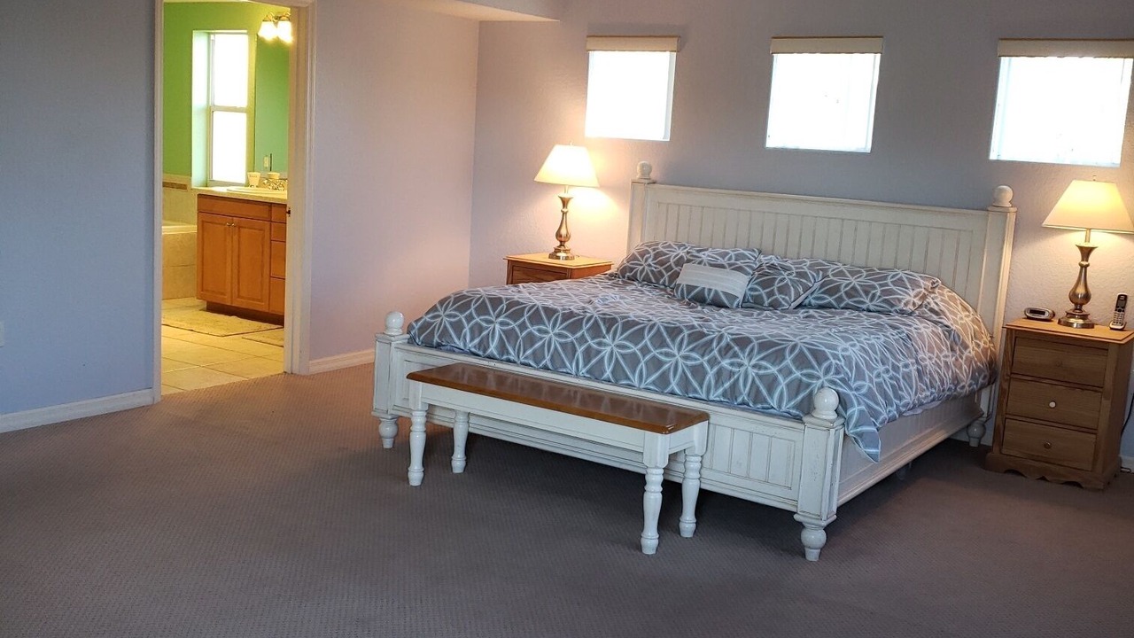 Photo of Bedroom in Independence Square
