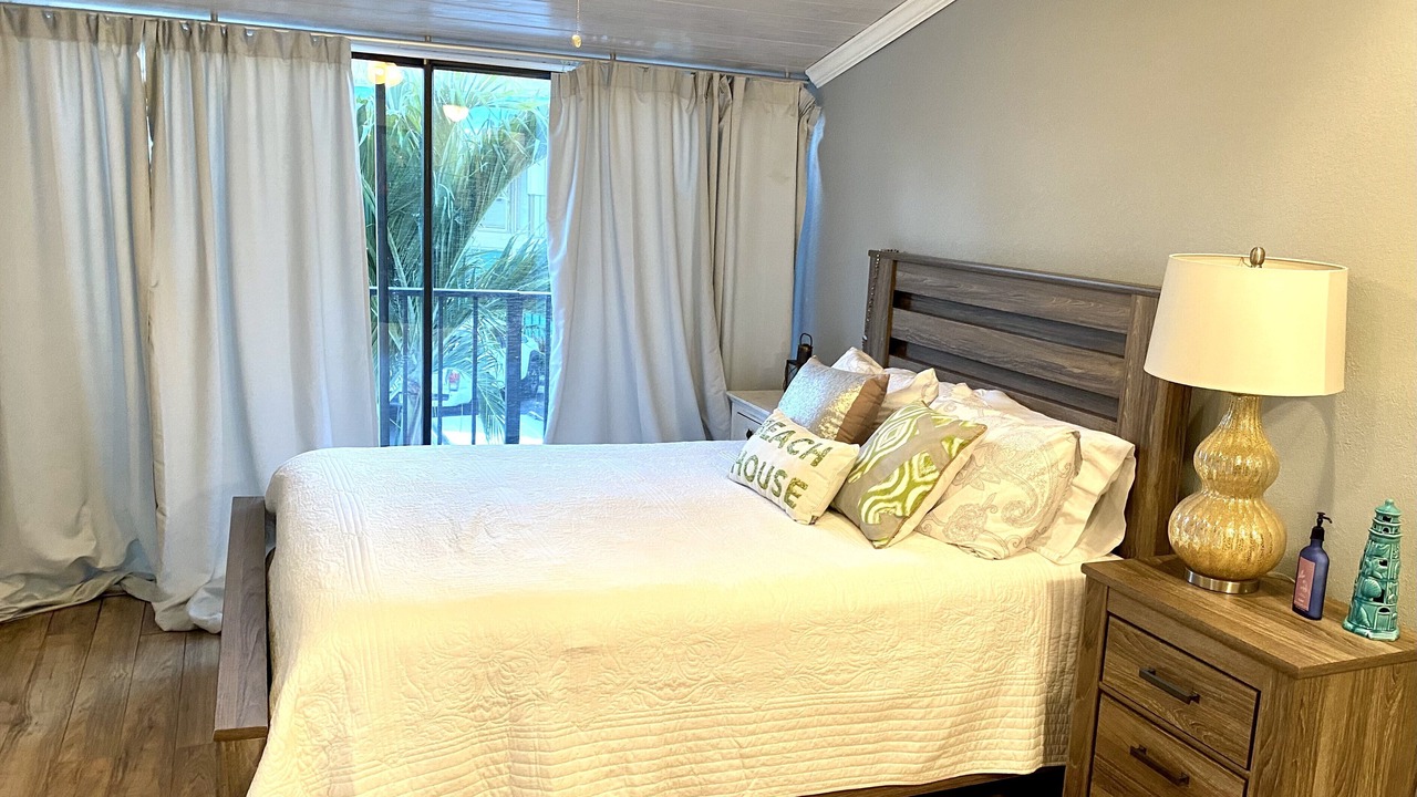 Photo of Bedroom in Islamorada