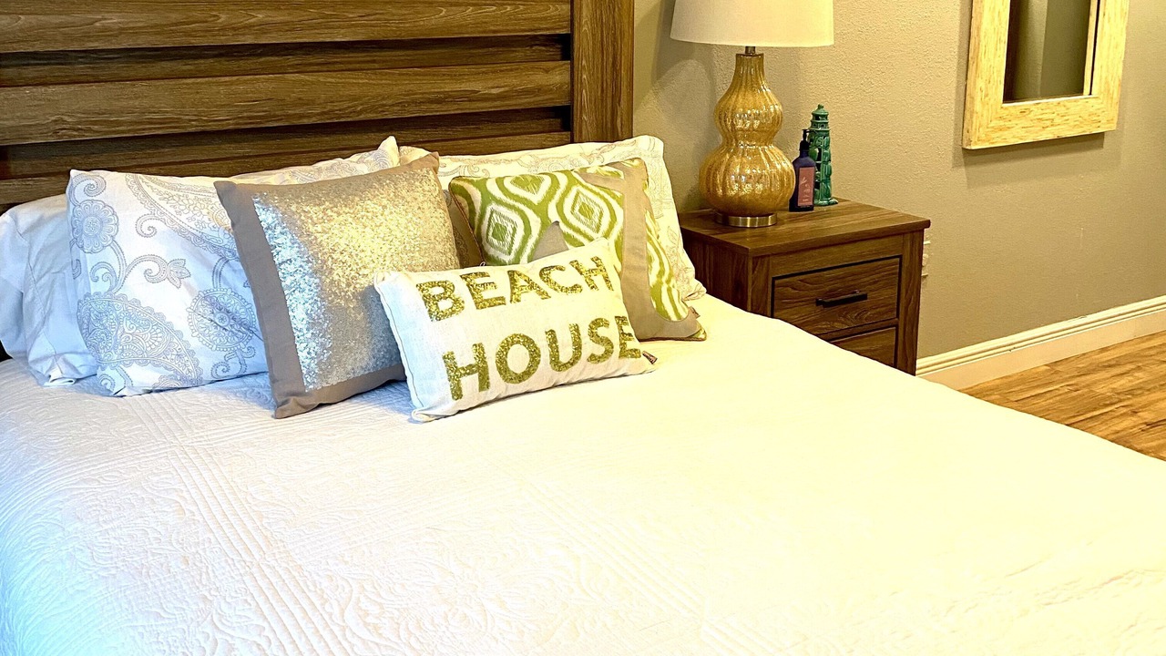 Photo of Bedroom in Islamorada