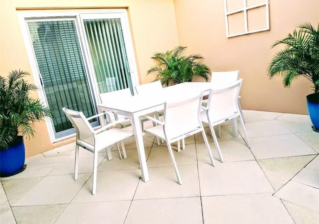 Photo of Outdoor in Connors