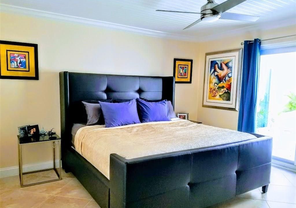 Photo of Bedroom in Connors
